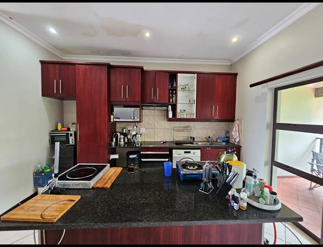 3 BEDROOM APARTMENT FOR SALE IN HILLTOP PRIVATE ESTATE